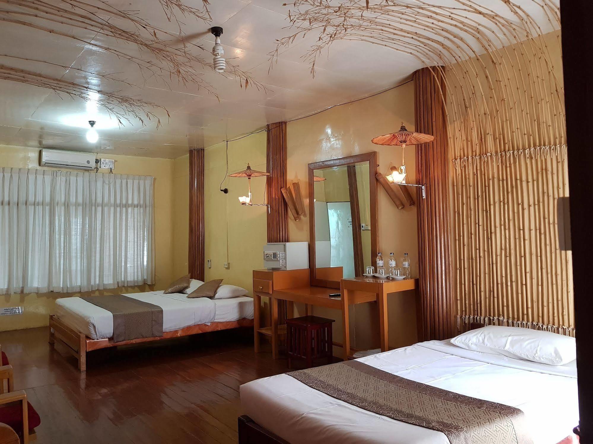 Mingalar Inn Inle Lake Exterior photo
